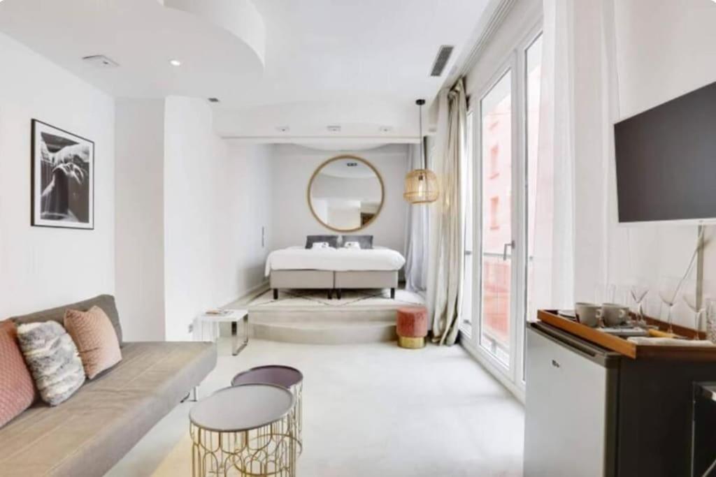 Magnifique Appartement Parisien - Marais Exterior photo